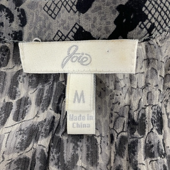 Joie Blouse Women's M Medium Grey Snakeskin Sheer Buttons Shirt Collar Top - Picture 11 of 13